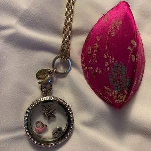 Origami Owl Necklace